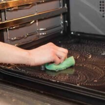 How to clean the bottom of an oven